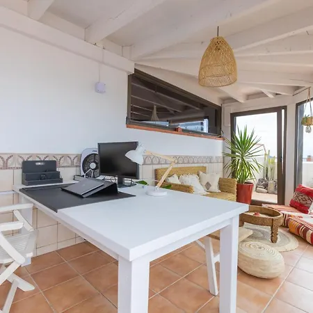 Apartment Duplex With Sea View And Private Parking *
